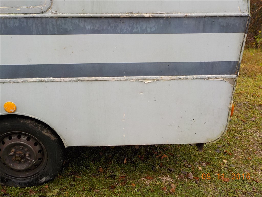 LAKÓKOCSI,FELÚJÍTÁSRA SZORULOAN PAPIROK NÉLKŰL TAPOLCÁN ELADÓ 91. kép