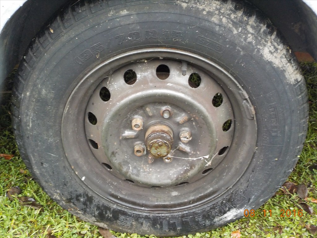 LAKÓKOCSI,FELÚJÍTÁSRA SZORULOAN PAPIROK NÉLKŰL TAPOLCÁN ELADÓ 93. kép