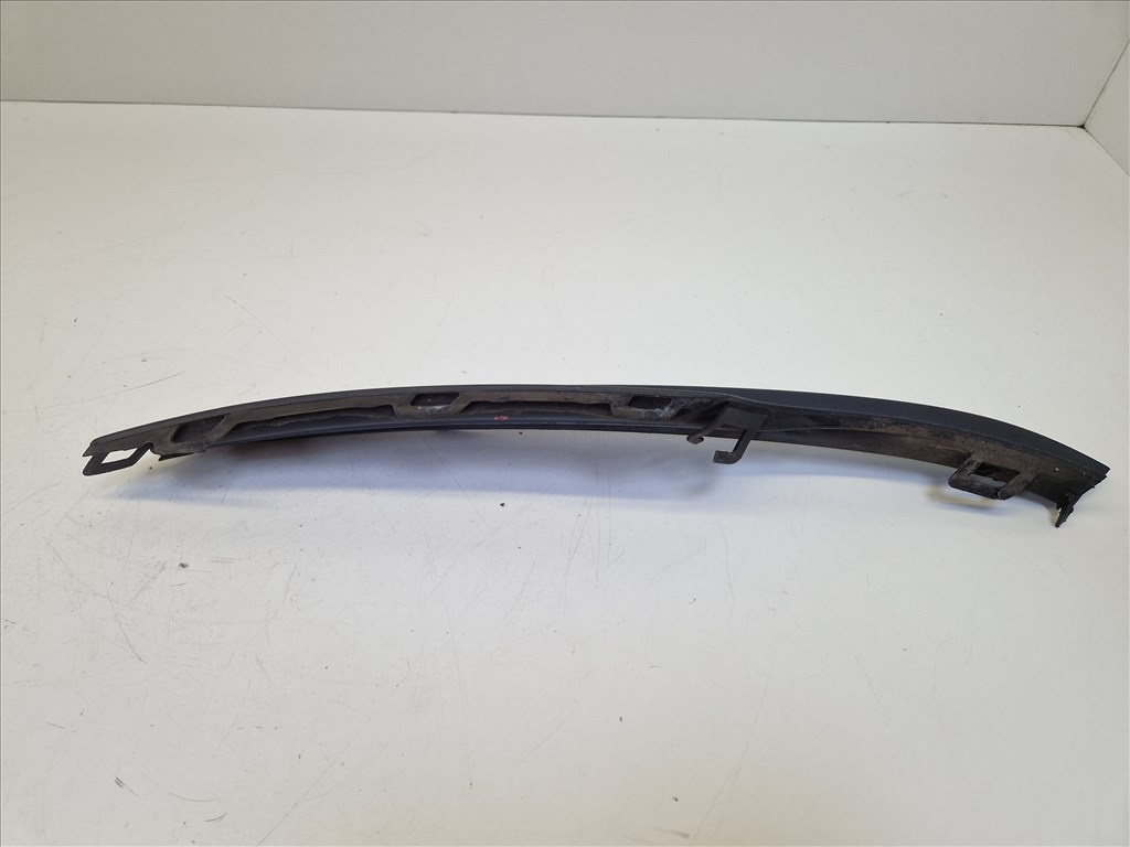 Volkswagen Golf VII első lökhárító bal díszrács (19210) 5g0853665 4. kép