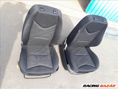 Peugeot 308 I 5 ajtós  JOBB   első légzsákos ülés  (BAL ELSŐ NINCS )