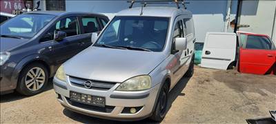 Opel Combo C bontott alkatrészei