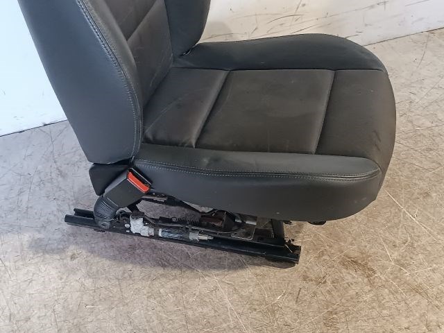 BMW 3 E46 Bal első Ülés 5. kép