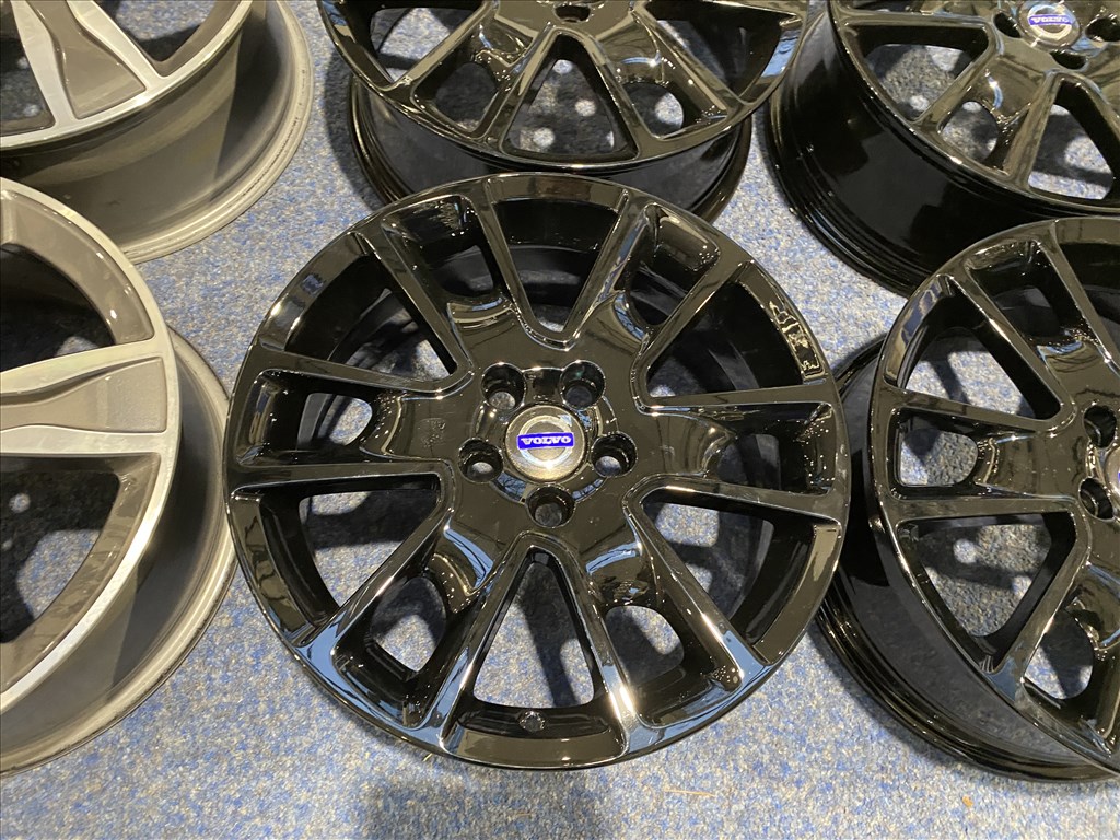 (3449) Volvo 17 gyári alufelni felni, 5x108 5. kép