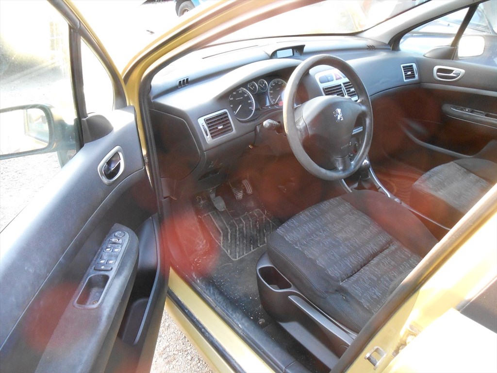 Peugeot 307 (3A/C) 1.4 1. hátsó embléma 9641926480 5. kép