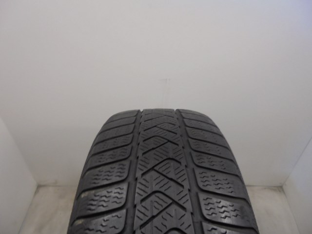 Pirelli Sottozero 3 205/60 R16  1. kép