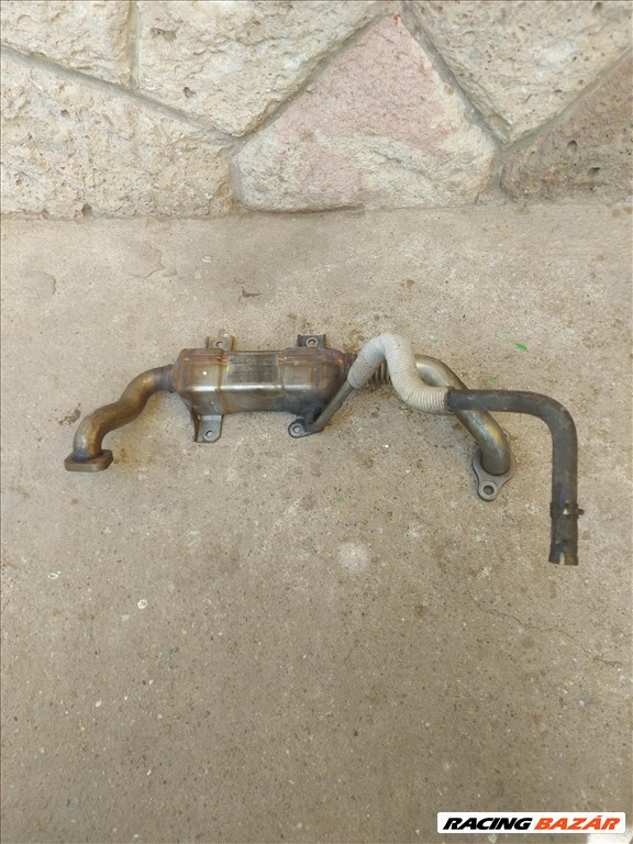Toyota Corolla Verso (AR10) Egr hűtő 3064 256800r010 4. kép