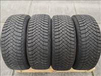225/60R17 újszerű Goodyear Ultragrip téli gumi