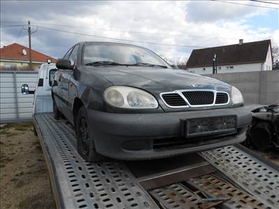 Daewoo LANOS (KLAT) 1.5 óracsoport