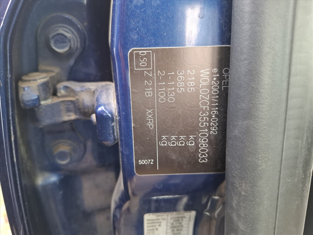 Opel Vectra C bontott alkatrészei 8. kép