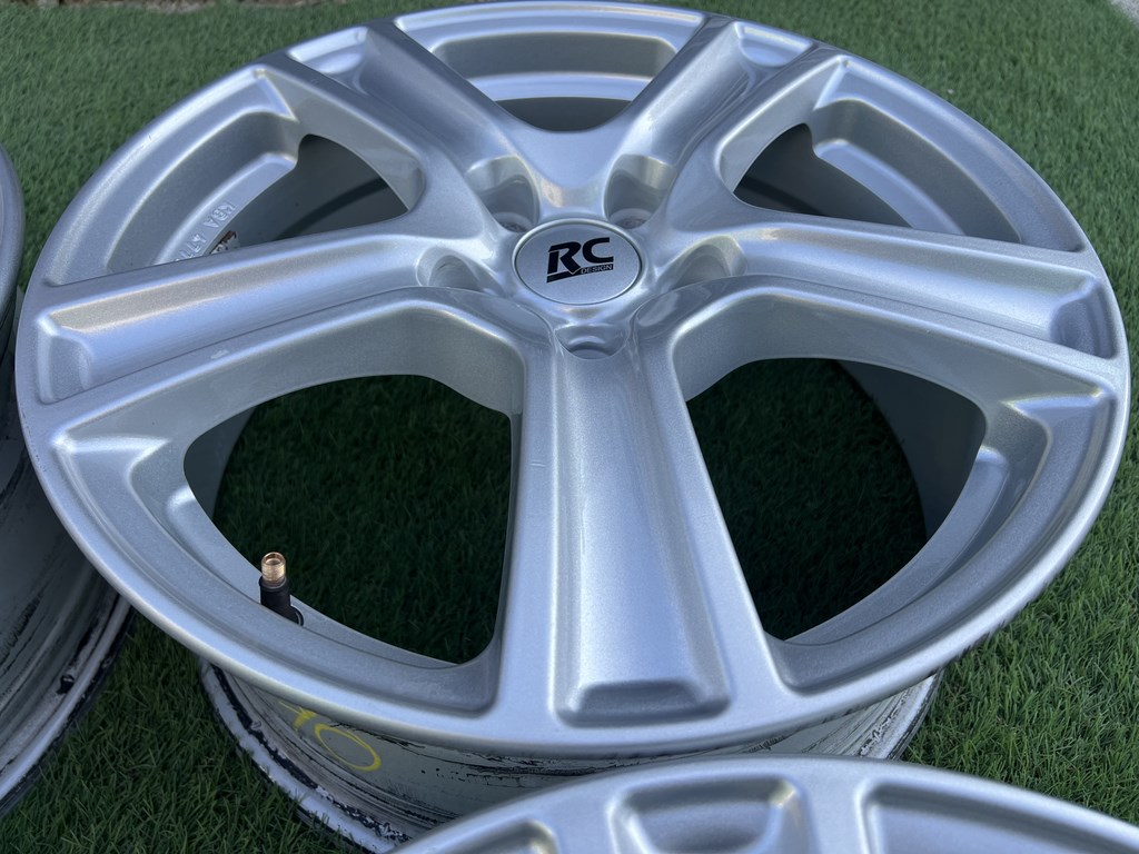 5x114.3 17" RC alufelni 7Jx17h2 ET49 6. kép