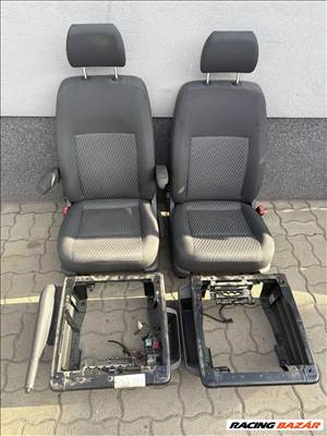 Volkswagen Transporter T5 ülés 