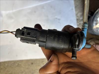 Mercedes A-osztály W169 ablakmosó szivattyú 2108691021