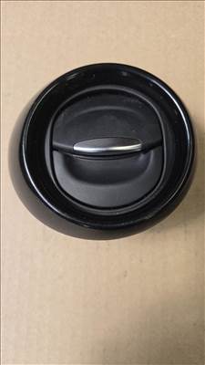 Renault Clio IV bal oldali műszerfal szellőző 687605663r