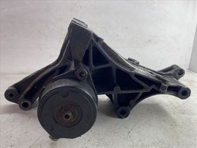 VW GOLF III Generátor Tartó Bak