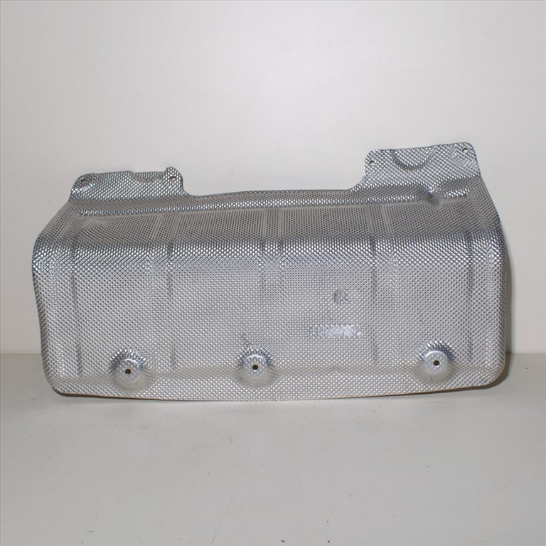 BMW 3er F30-F80-F31-F34, 4er F32-F33-F82-F83-F36 Hõvédõ lemez  1. kép