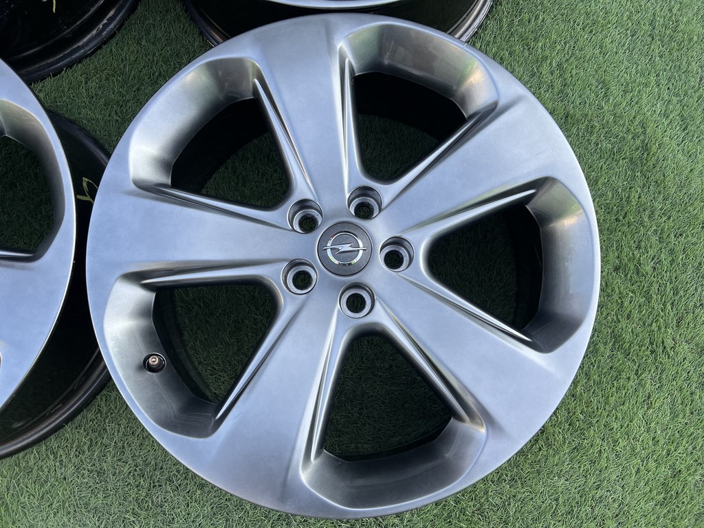 5x105 18" Opel gyári alufelni 7Jx18h2 ET38 3. kép