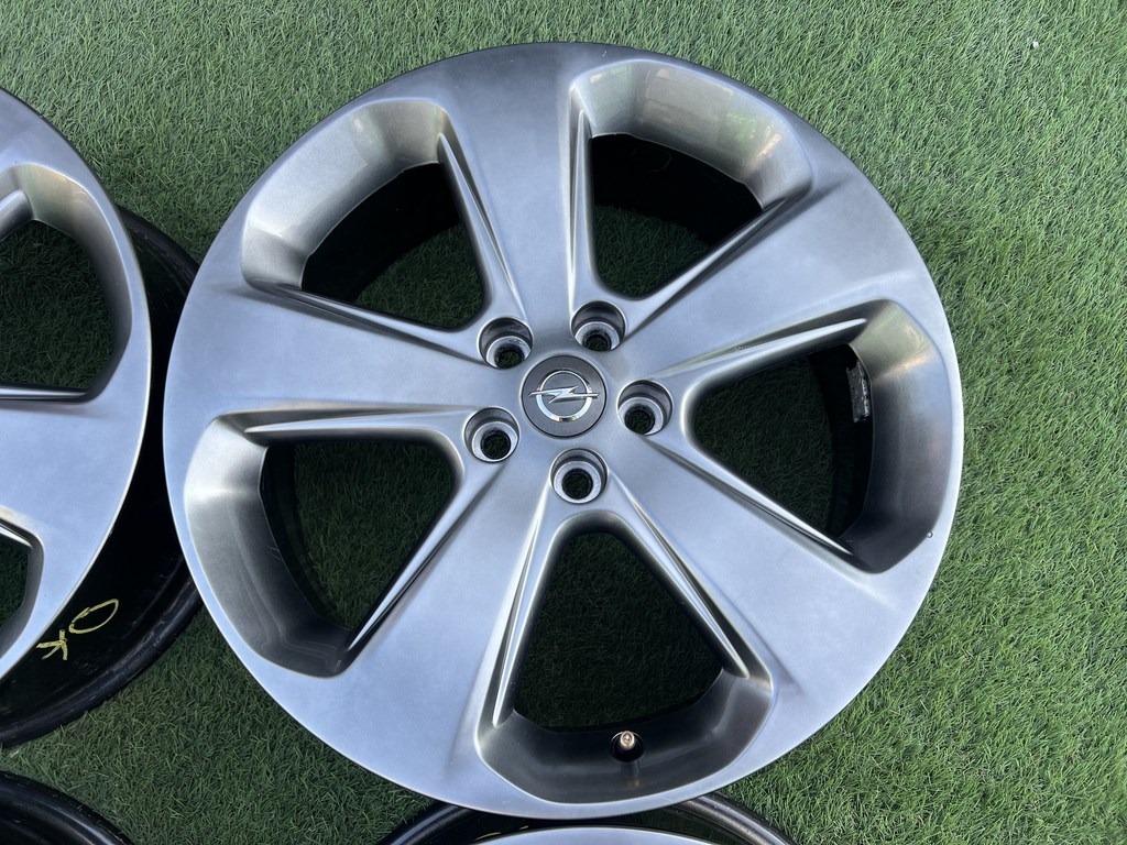 5x105 18" Opel gyári alufelni 7Jx18h2 ET38 4. kép