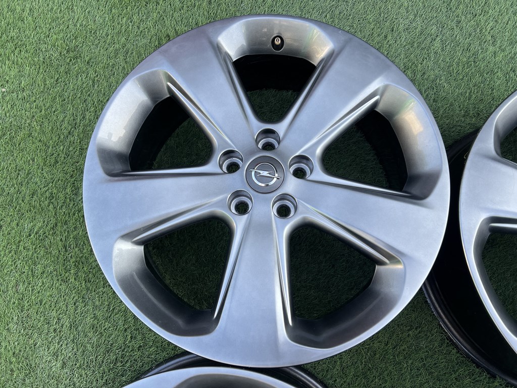 5x105 18" Opel gyári alufelni 7Jx18h2 ET38 5. kép