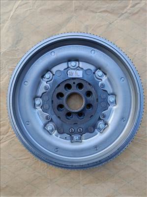 2.0tdi 05L dsg Luk új lendkerék VW Audi Skoda seat 415098009