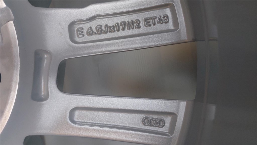 Gyári, új ,Audi S3-A3  Sport back 8Y 17"  alufelni ,Új téligumi 22. kép