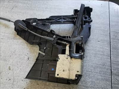 Ford Fusion Jobb első zárszerkezet  2n11n219a64aec