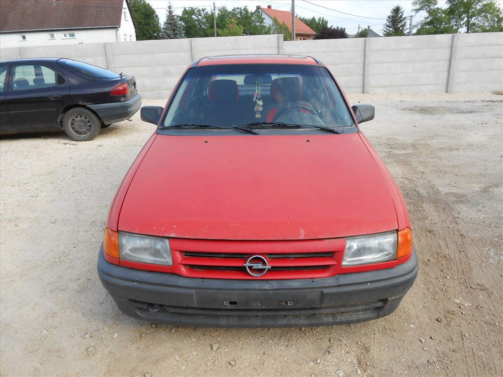 Opel ASTRA F (56_57) 1.4 i első ablaktörlő szerkezet 3. kép