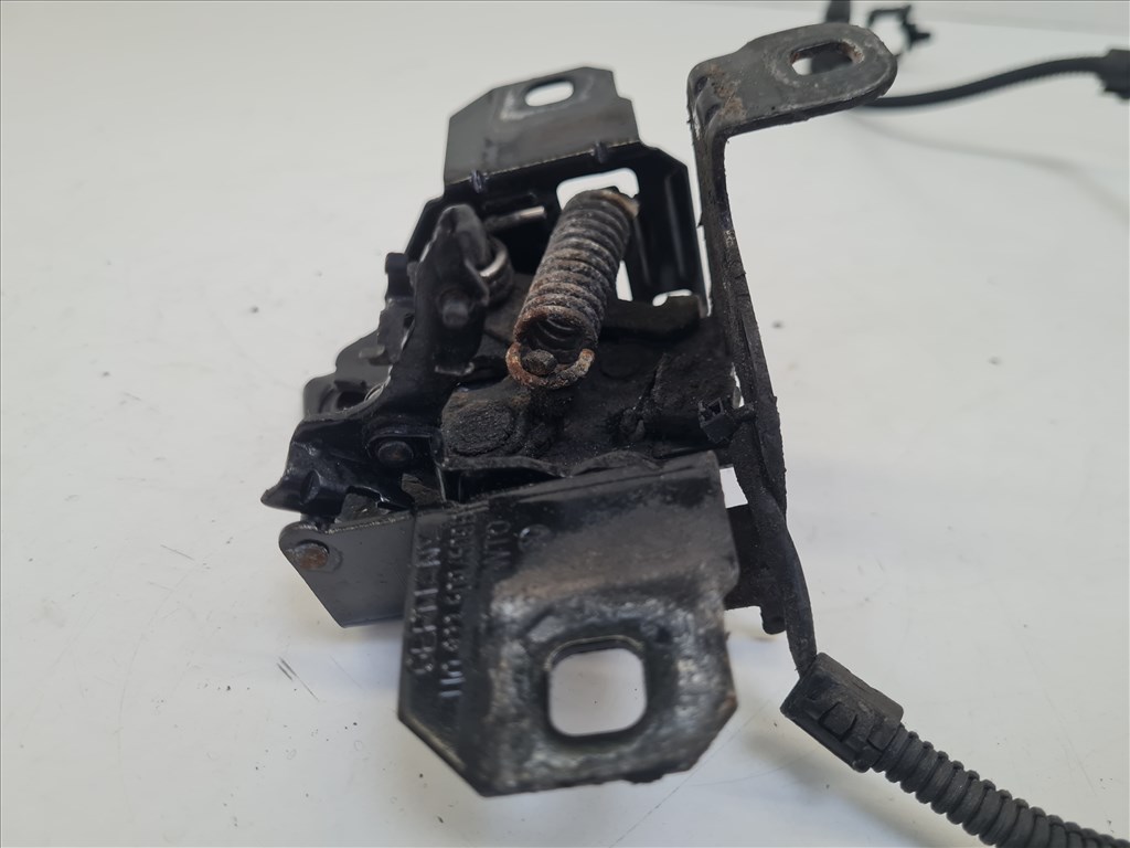 Volkswagen Golf IV motorháztető zárszerkezet (20725) 1j0823509 6. kép