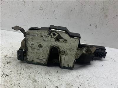 BMW 5 E34 Jobb hátsó Ajtózár