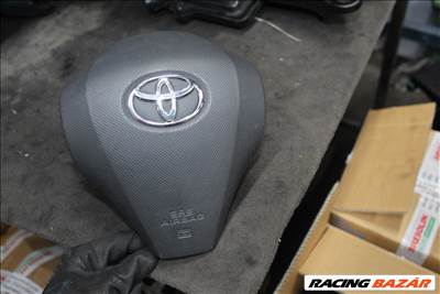 Toyota Yaris II 2006-2011 kormánylégzsák  451300d160