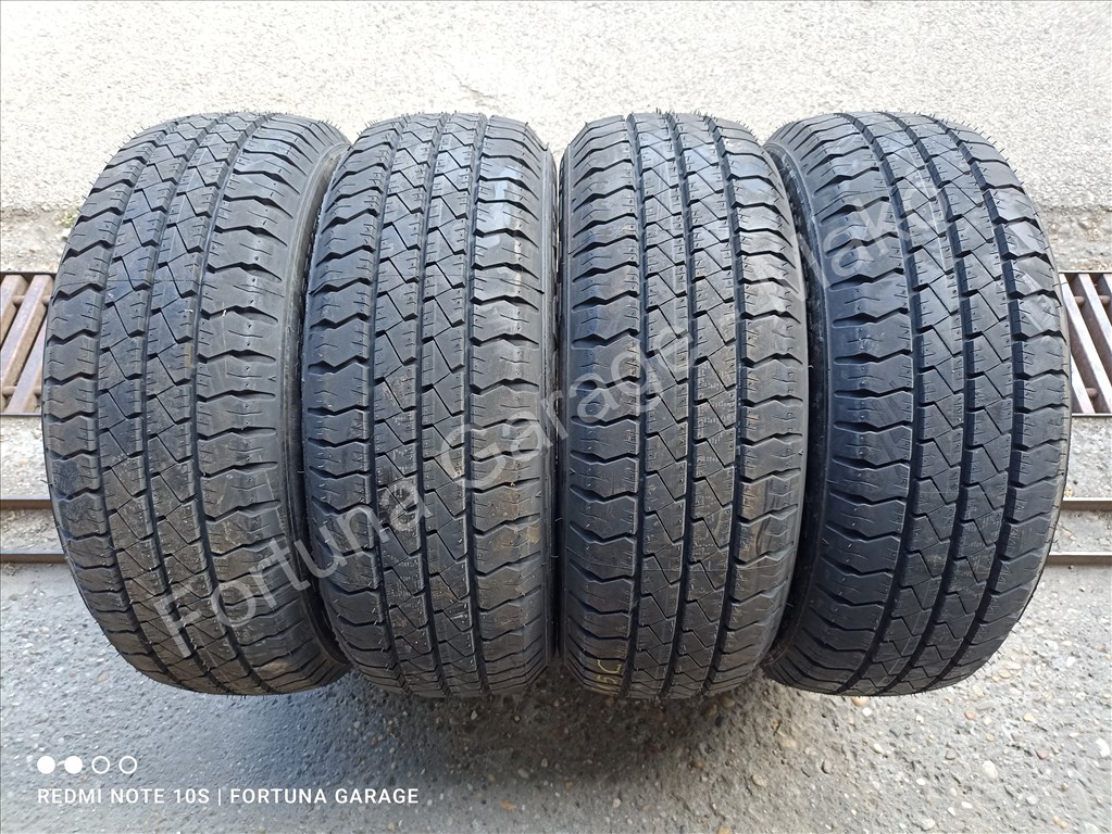 205/65 R15"C Goodyear túltárolt kisteher garnitúra 1. kép
