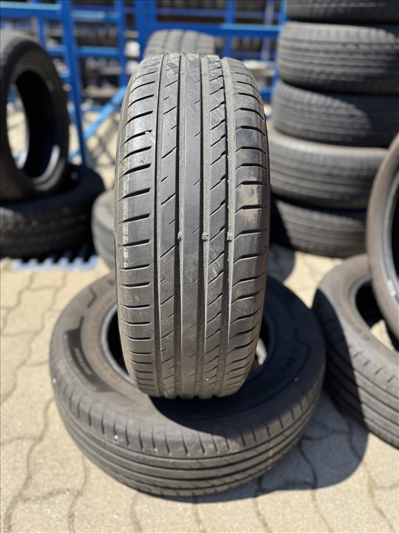 205/65 R16 Nexen N Fera Sport 95W l 6mm l 2db | DOT4421 1. kép
