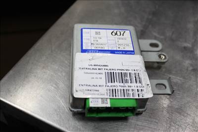 Mitsubishi Pajero Pinin 1999 1.8GDI befecskendezés vezérlő  md360607