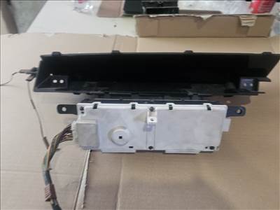 Toyota Prius (XV20) Kilométer km óra 