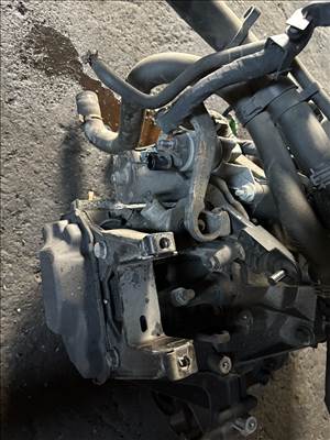 Audi A1 (8X) 1.2 TFSI manuális váltó LGQ