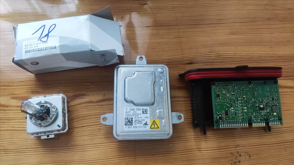 BMW 3-as sorozat F30 F30 kanyarkövető xenon fényszóró  5. kép