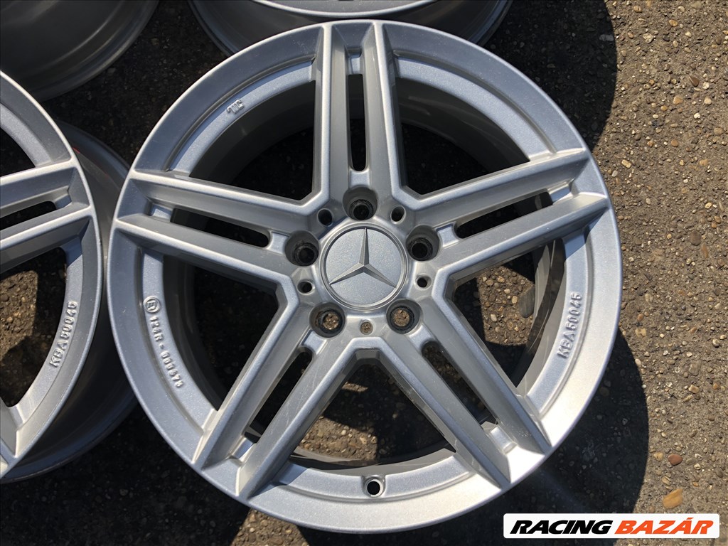 4db Uniwheels 16" Mercedes-Benz alufelni. (3942) 2. kép