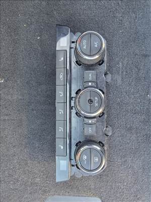 Skoda Octavia III, Volkswagen Golf VII ülésfűtéses klímapanel