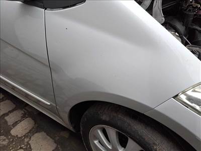 Mercedes A-osztály W169 jobb első sárvédő 