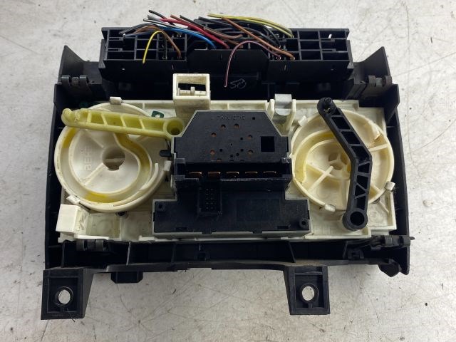 OPEL ZAFIRA A Fűtéskapcsoló (manuális klímás) 2. kép