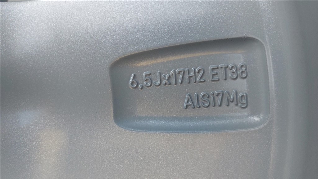 2.Gyári, VW Tiguan 17”/CORVARA/  alufelni, újszerű téli gumi 22. kép