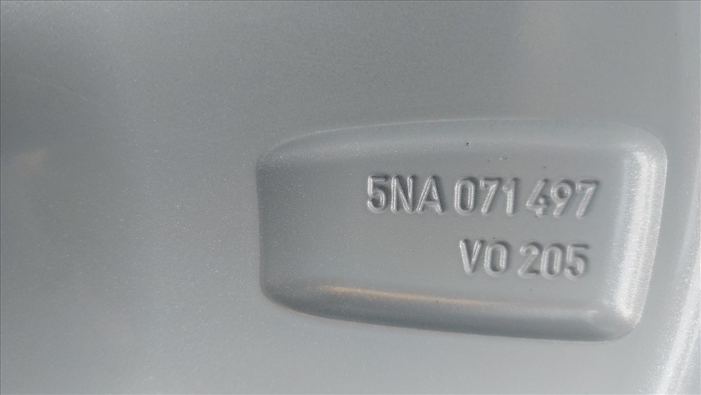 2.Gyári, VW Tiguan 17”/CORVARA/  alufelni, újszerű téli gumi 23. kép