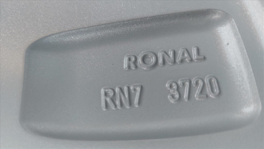 2.Gyári, VW Tiguan 17”/CORVARA/  alufelni, újszerű téli gumi 24. kép