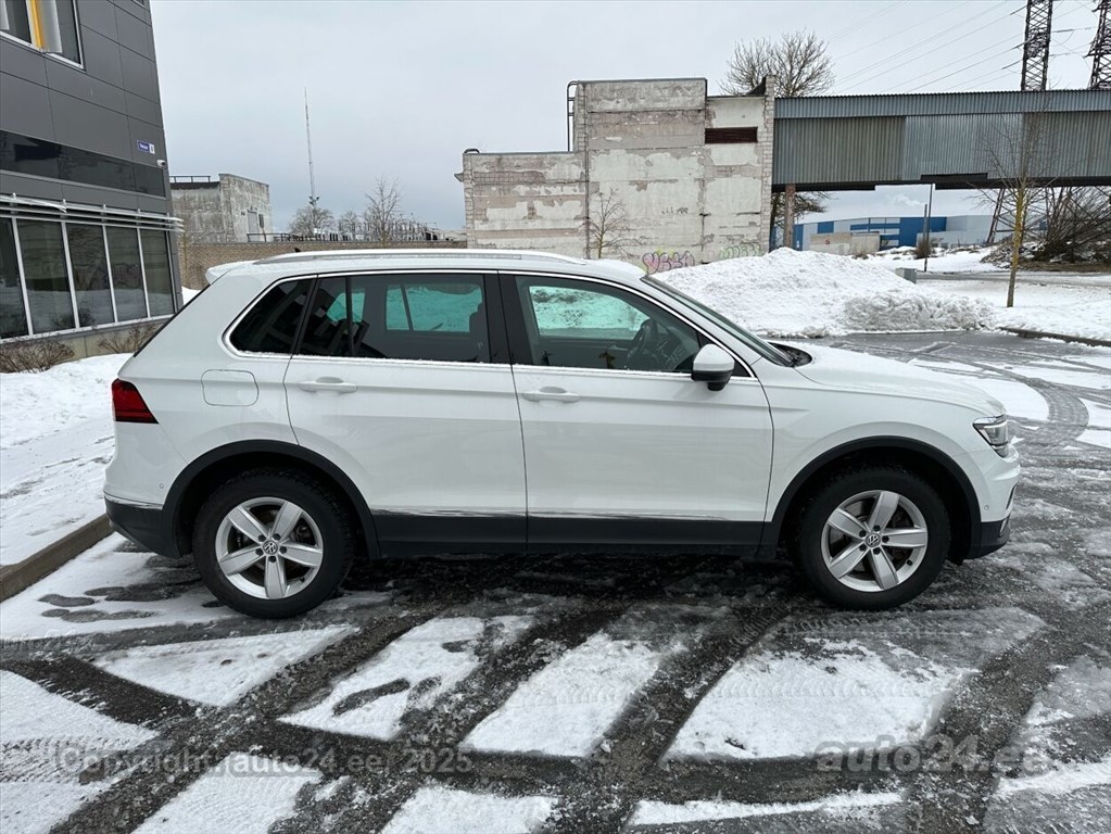 2.Gyári, VW Tiguan 17”/CORVARA/  alufelni, újszerű téli gumi 26. kép