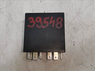 VW GOLF IV (1J1/ 9B1) 1.4 16V Ablaktörlő Relé #39548# 4B0955531A