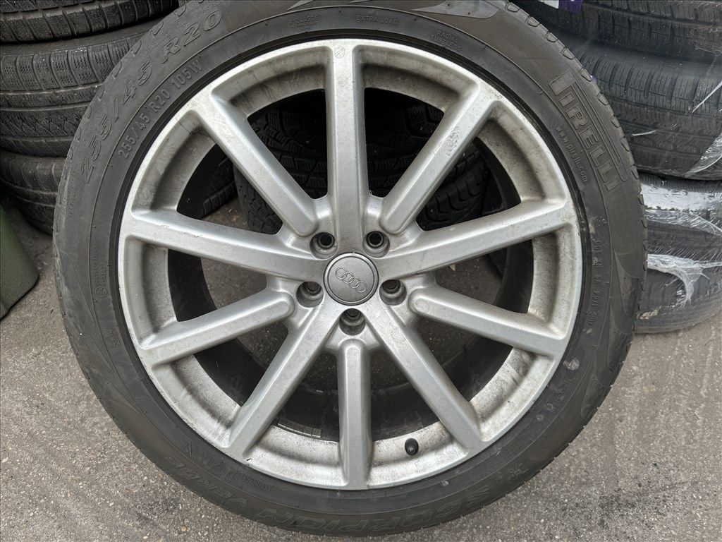 Audi gyári S-Line 8,5X20-as 5X112-es ET33-as könnyűfém felni garnitura eladó 4. kép