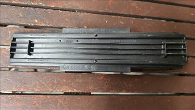 Volkswagen Golf IV pollenszűrő ház fedél 6q0819422b
