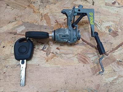 Vw Polo 9N (2001-2009)  Csomagtérajtó Zárbetét 2db Kulcs