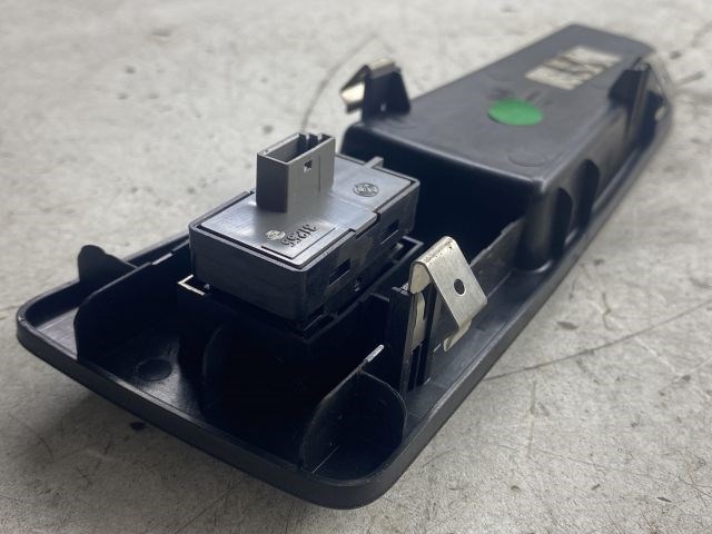 FIAT LINEA Jobb első Ablakemelő Kapcsoló 7. kép