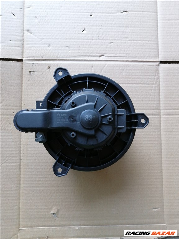 SsangYong Musso Fűtőmotor  6911336000 f00s330107 1. kép