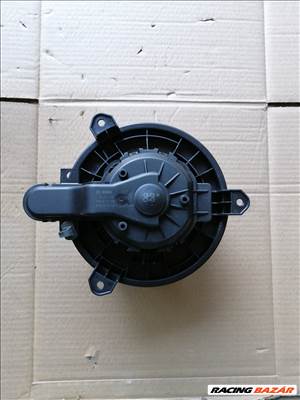 SsangYong Musso Fűtőmotor  6911336000 f00s330107
